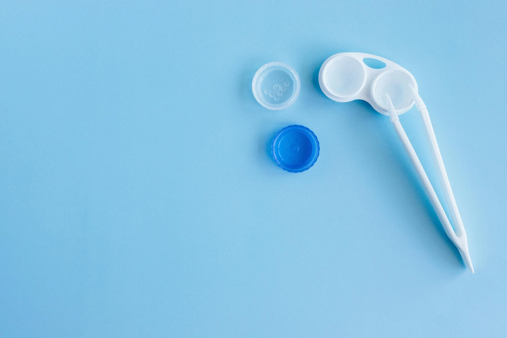Learn more about multifocal contact lenses today